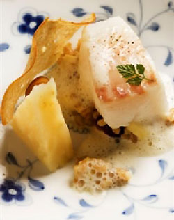 Bagt fisk med perlespelt